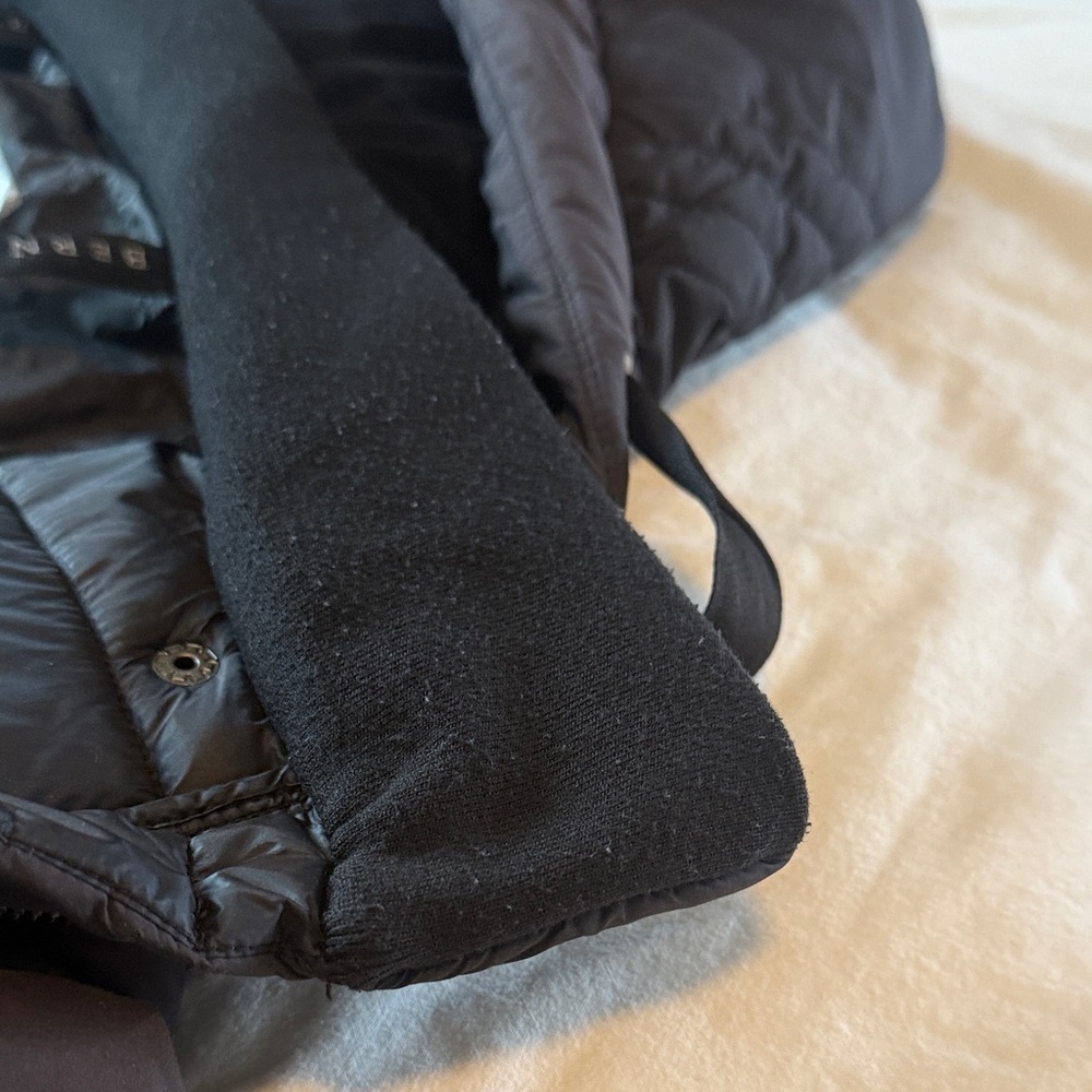 Bernardo Women's Black Puffer Jacket - Picture 11 of 14